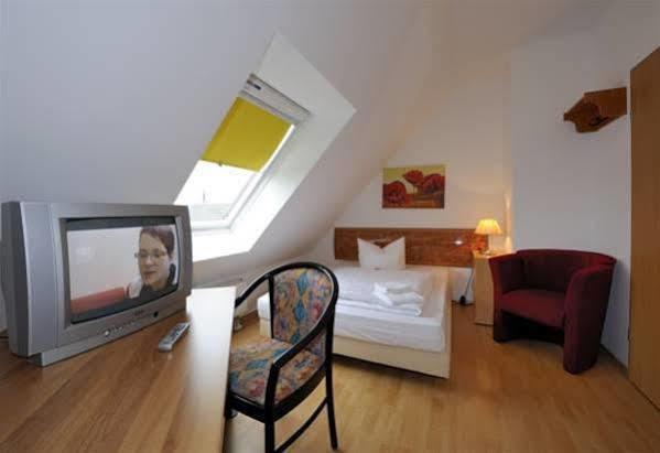 Rhein Neckar Hotel MHG Exterior photo
