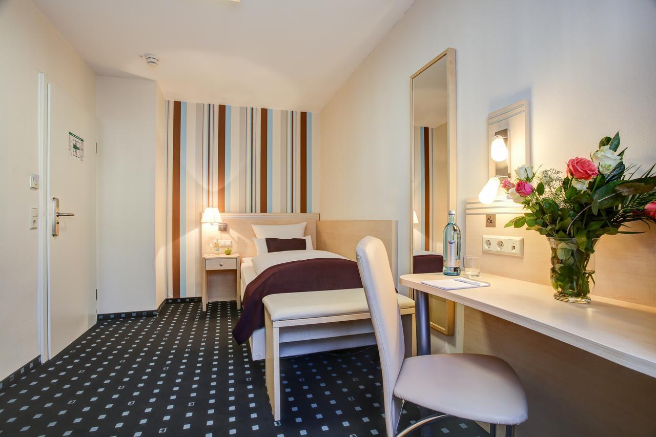 Rhein Neckar Hotel MHG Exterior photo